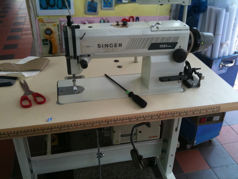 Singer 1591 D308A Leather Sewing Machines